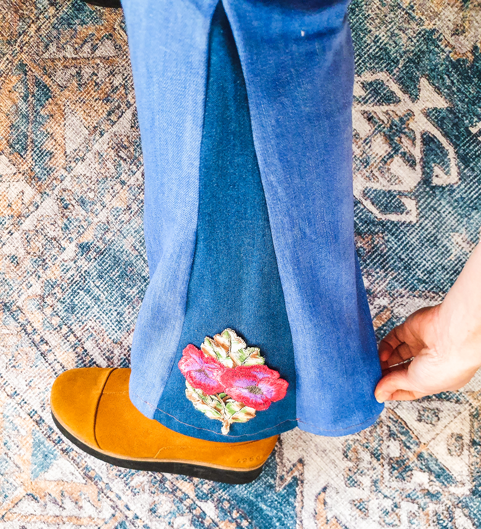 Easy DIY bandana patch fix for ripped jeans with holes - NO SEW